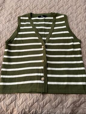 Classic Olive & White Striped Sleeveless Button Vest - Large